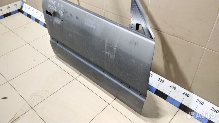 Б/У Б/У Дверь передняя правая 3A0831056 VAG