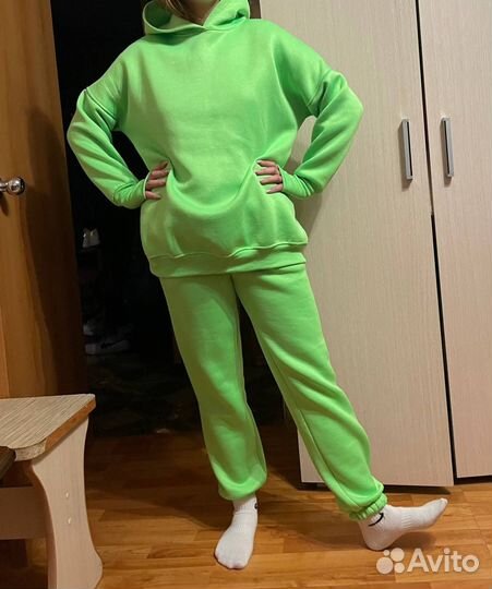 Костюм спортивный