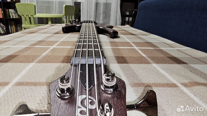 Бас гитара Cort Artisan B5 Plus MH