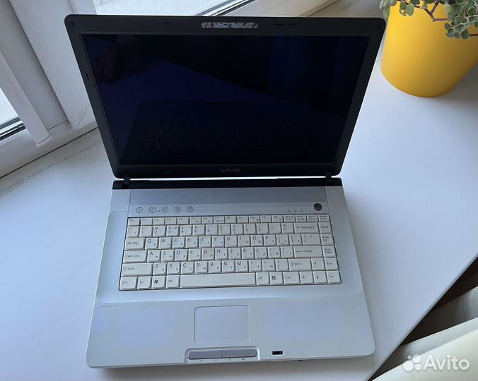 Ноутбук Sony vaio PCG-7N3P