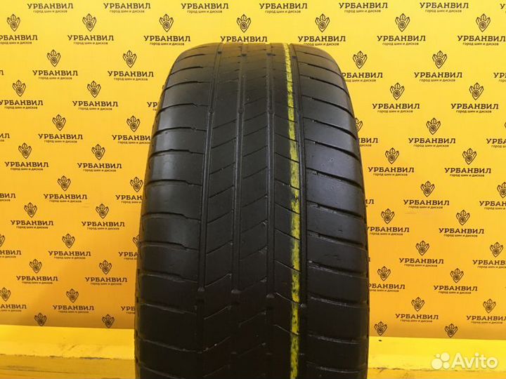 Bridgestone Turanza T005 215/55 R17 94V