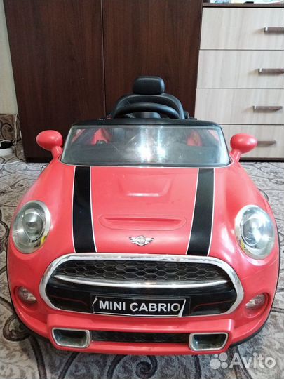 Детский электромобиль бу mini cabrio