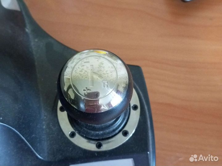 Гоночный руль