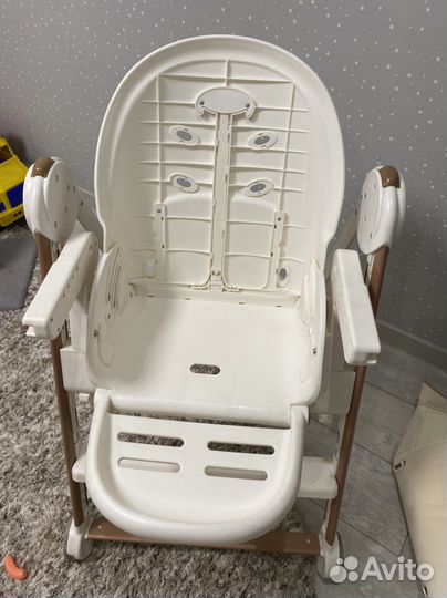 Стульчик для кормления happy baby berny v2