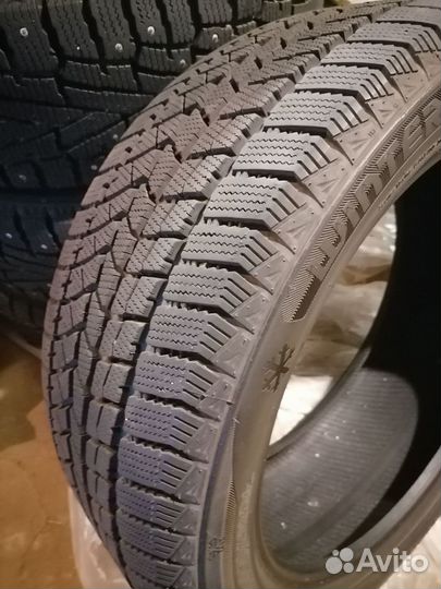 DoubleStar DH02 255/45 R20 T