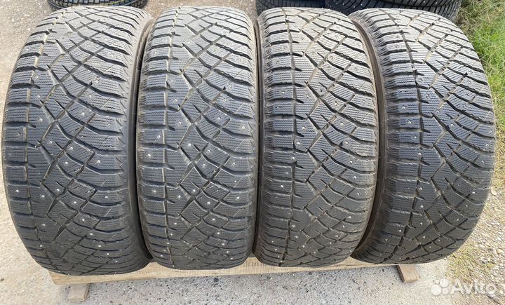 Nitto Therma Spike 255/55 R18 109T