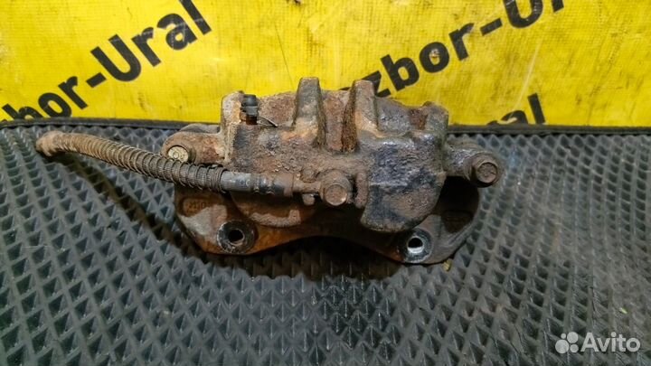 Суппорт передний левый Сан Йонг Кайрон