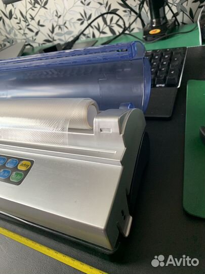 Универсальный вакуумный упаковщик DZ-320D 150W