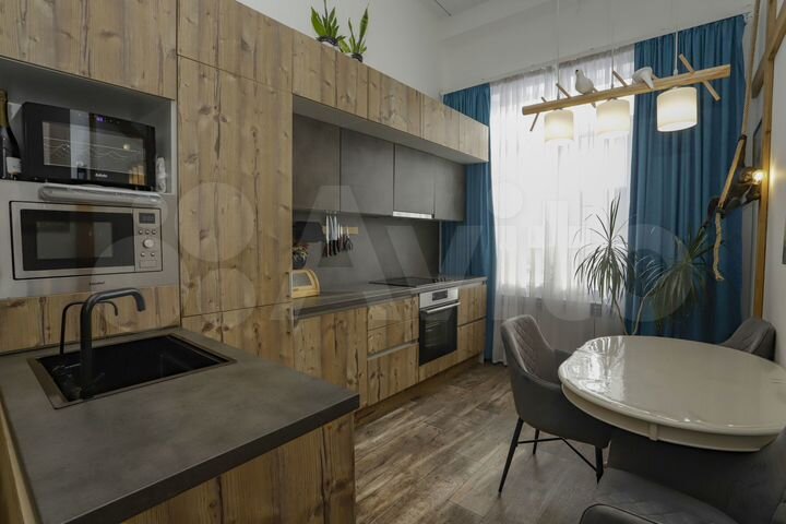 3-к. квартира, 80 м², 4/4 эт.