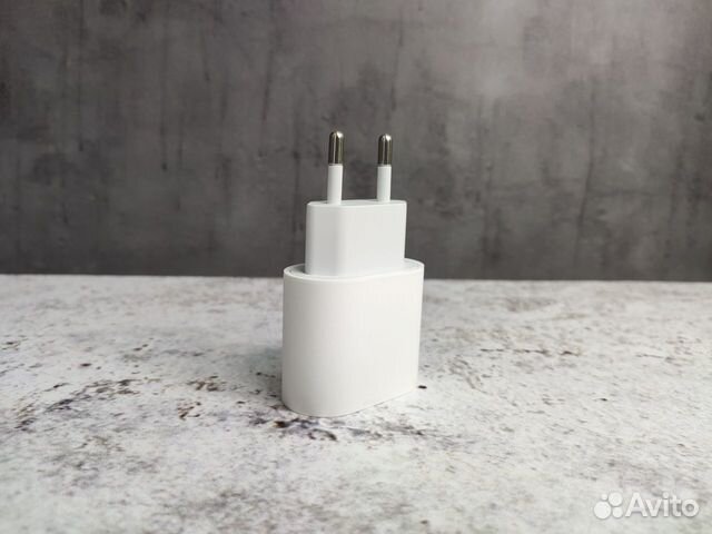 Адаптер питания Apple 20W USB-C Power Adapter Whit