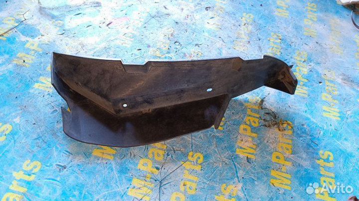 Подкрылок задний правый Mazda Premacy CP8W cpew