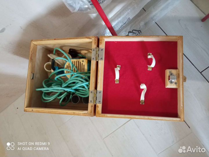 Ящик и пылесос ручной Шмель СССР