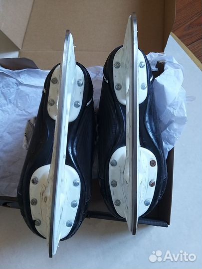 Коньки хоккейные bauer supreme s140