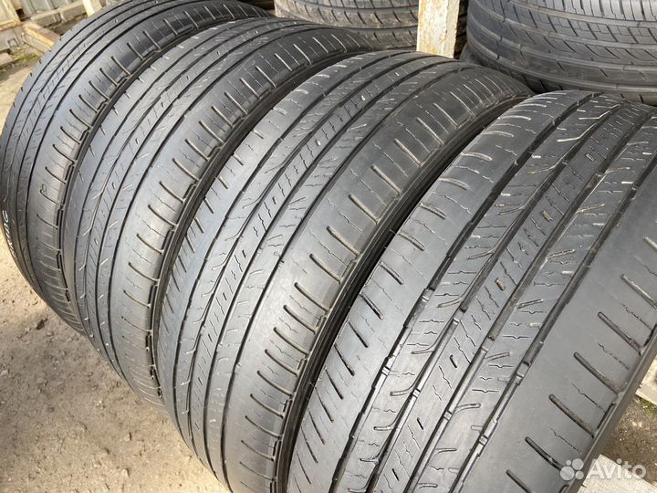 Bridgestone Dueler H/T 215/60 R17