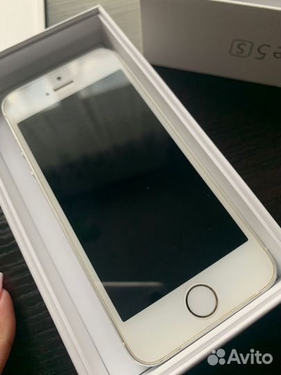 iPhone 5S, 16 ГБ