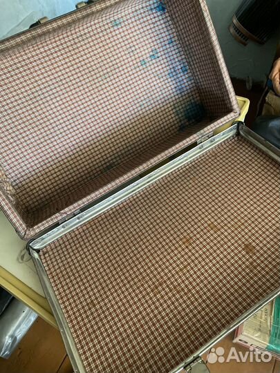 Чемоданы времен СССР