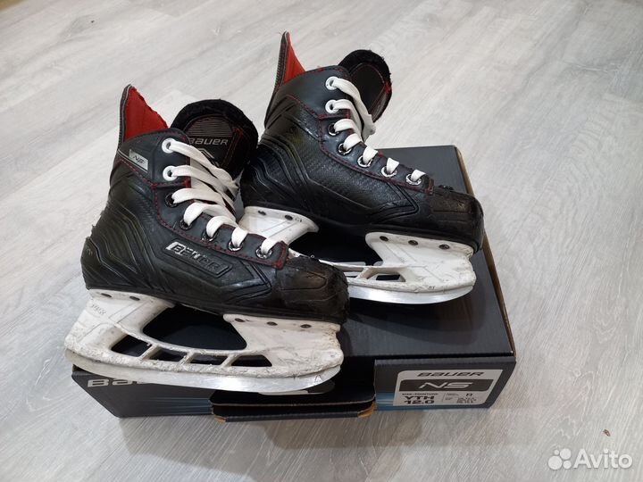 Хоккейные коньки bauer детские YTH 12