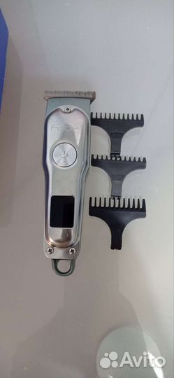 Машинка для стрижки волос