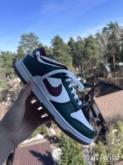 Nike Dunk Low 