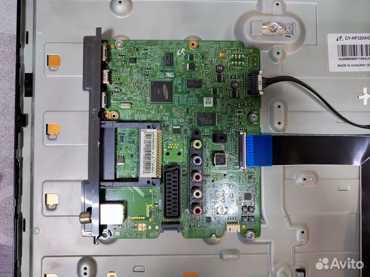 Телевизор Samsung UE32F4000 (Разбор)(По запчастям)