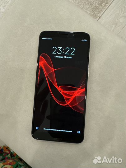 Xiaomi Redmi 5 Plus, 3/32 ГБ
