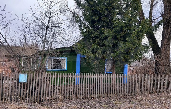 Дом 27 м² на участке 33 сот.