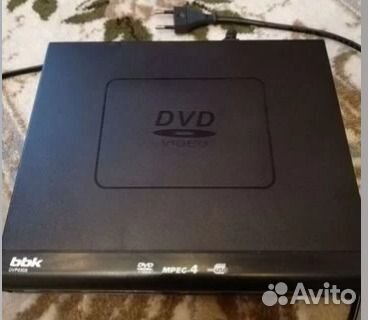 Видеоплеер DVD BBK DVP030S черный