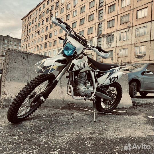Avantis fx250 lux