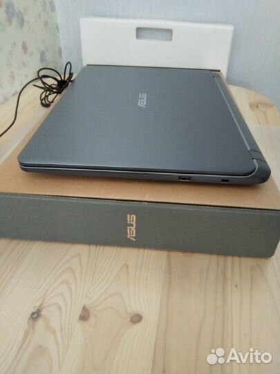 Свежий asus 15.6