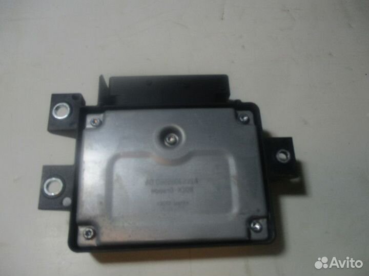 Блок управления парковочным тормозом Volkswagen