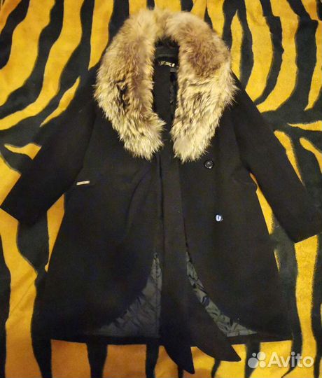 Пальто зимнее