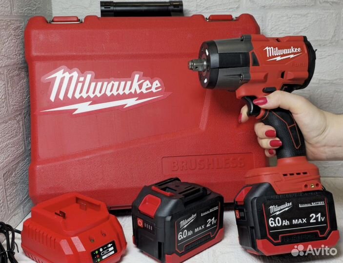 Гайковерт аккумуляторный Milwaukee 850N.M 6Ah