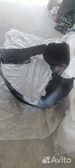 Подкрылок передний левый, правый Kia Cerato 4