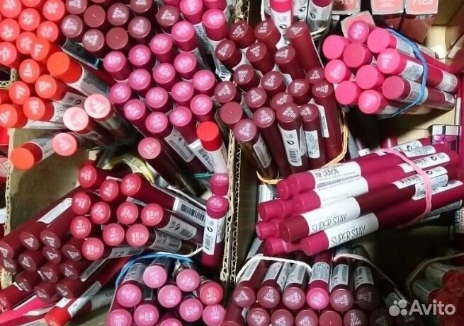 Помада Maybelline, L'Oreal