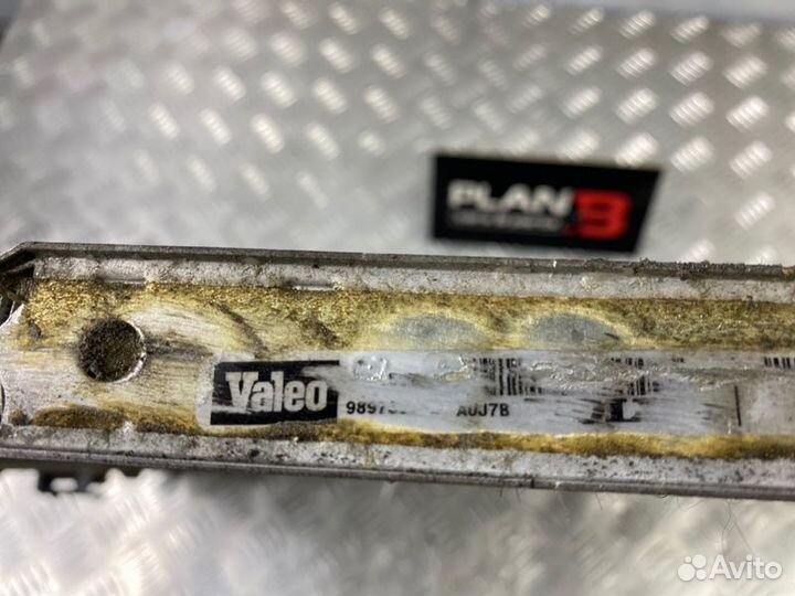 Радиатор охлаждения двигателя Volvo S60 II