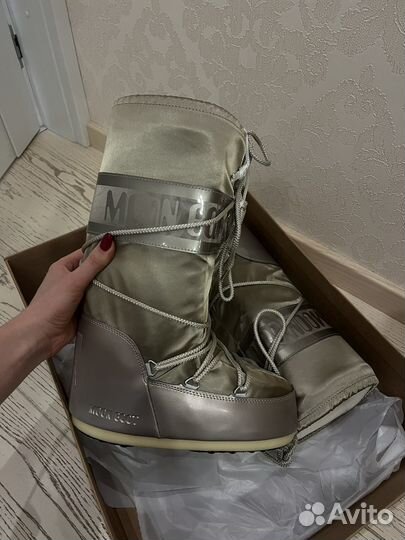 Ботинки moonboot высокие 39-41