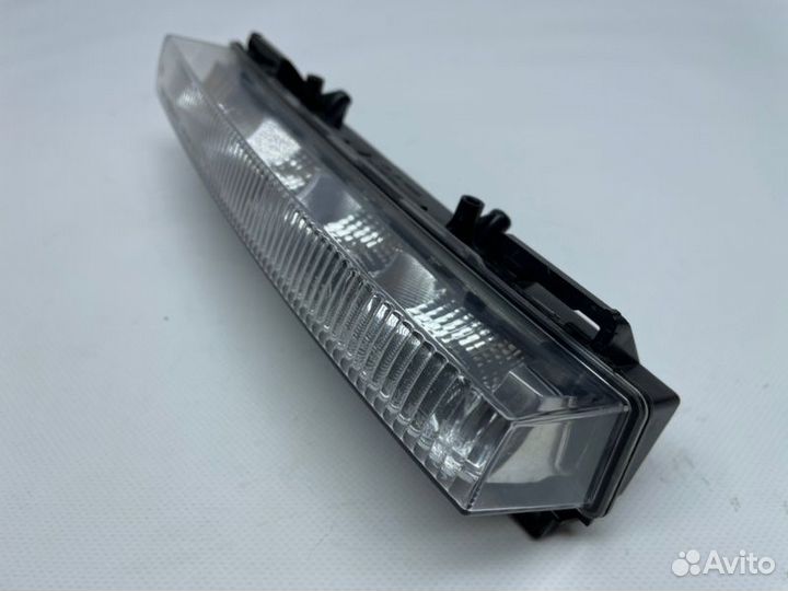 Дневной ходовой огонь передний левый Mercedes-Benz