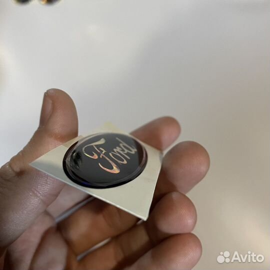 Наклейка на руль ford