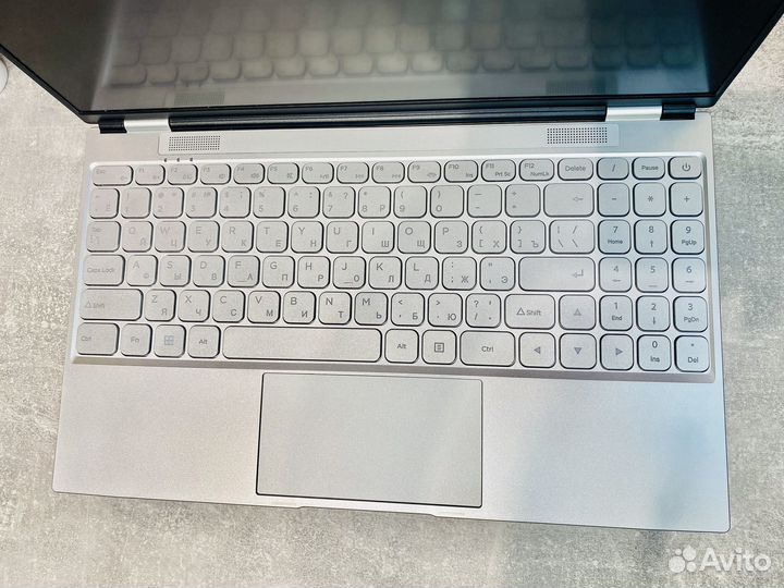 Ноутбук Hiper/core i3/ram 8gb/ssd 256gb