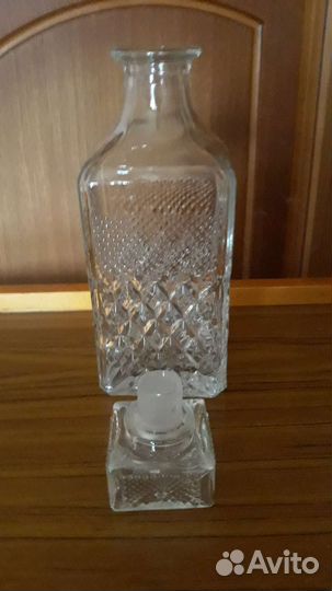 Графин хрустальный