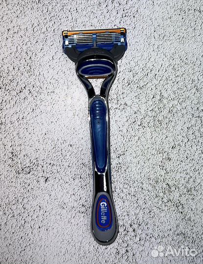 Бритвенный станок Gillette Fusion