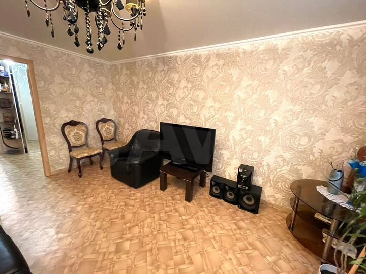 4-к. квартира, 76,8 м², 1/5 эт.