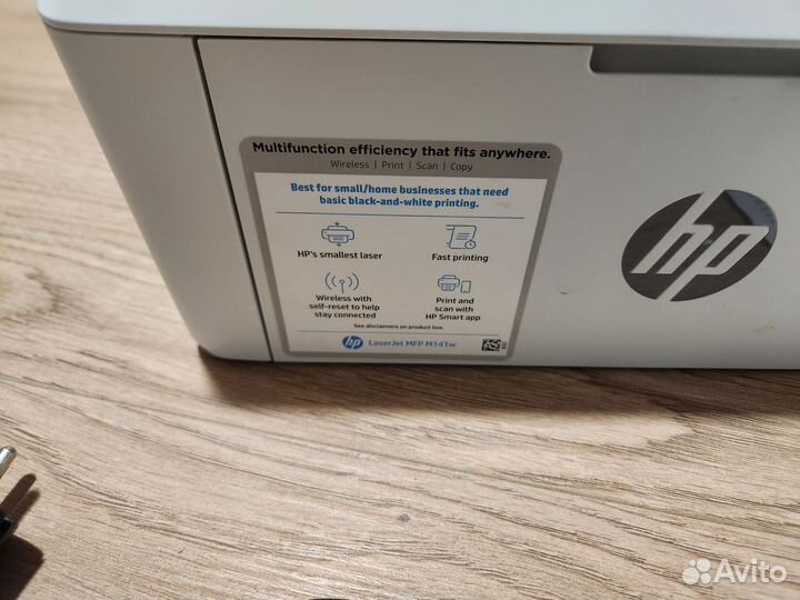 Принтер лазерный мфу HP Laserjet M141w сканер