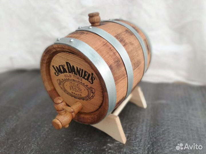 Дубовые бочки для самогона оптом и в розницу