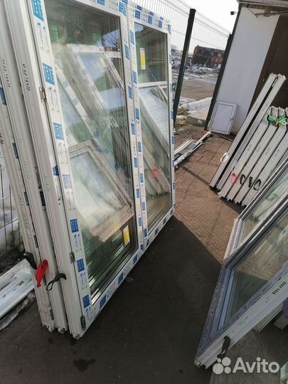 Окна 120х120 готовые пластиковые