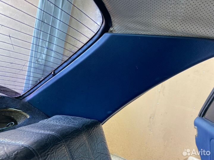 Накладки стоек внутренние Mercedes W123