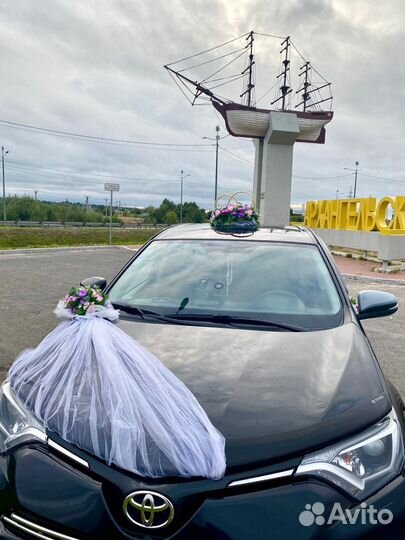 Аренда свадебных украшений для авто