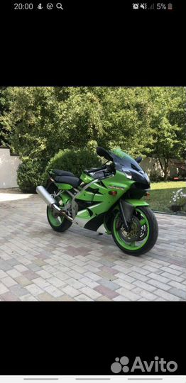 Kawasaki zx6r