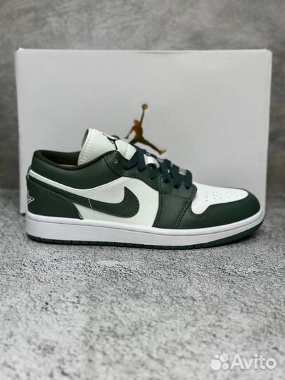 Кроссовки Nike Air Jordan 1 low white olive