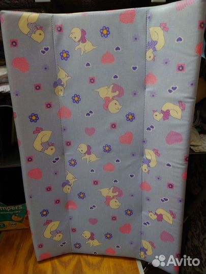 Пеленальная доска на кроватку